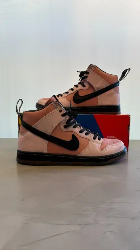 Tênis Nike SB Dunk High Pro KCDC
