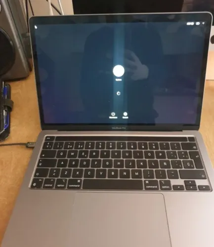 Macbook Pro 14 M3 2tb de ssd 18gb ram