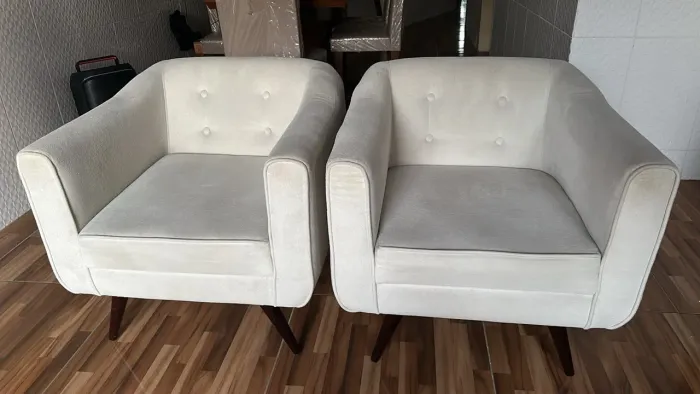 Vende-se poltronas 