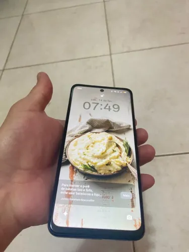 Realmente C75x muito novo! Caixa, carregador e nota fiscal. Sem marcas de uso.