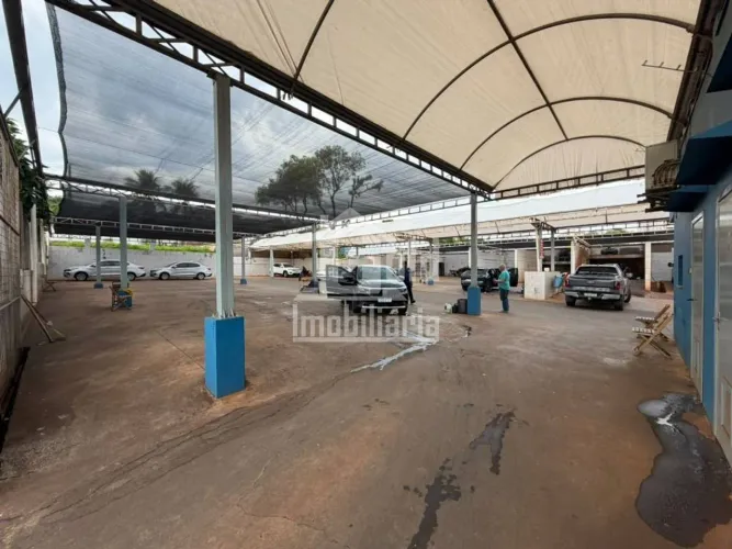Salão para alugar, 1,800 m² - Alto da Boa Vista - Ribeirão Preto/SP