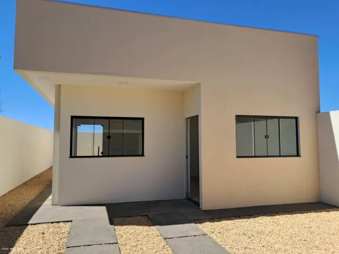 Casa para Venda em Porto Nacional, Luzimangues, 2 dormitórios, 1 suíte, 1 banheiro, 2 vaga
