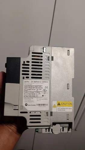 Inversor de frequência Allen Bradley 