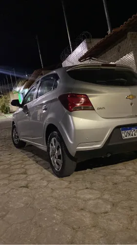 Chevrolet Onix Hatch LT 1.0 8V Flex Mec. 4P 2018