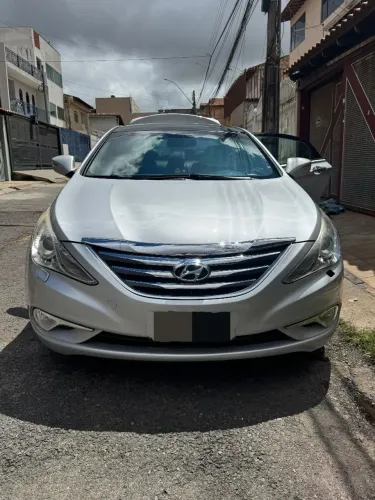 Hyundai Sonata 2.4 16V 182cv 4P Aut. 2013