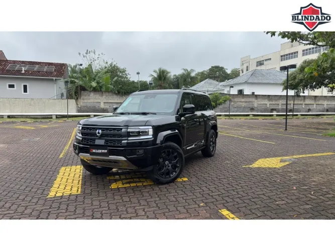 Denza B5 SUV híbrido plug-in 2027