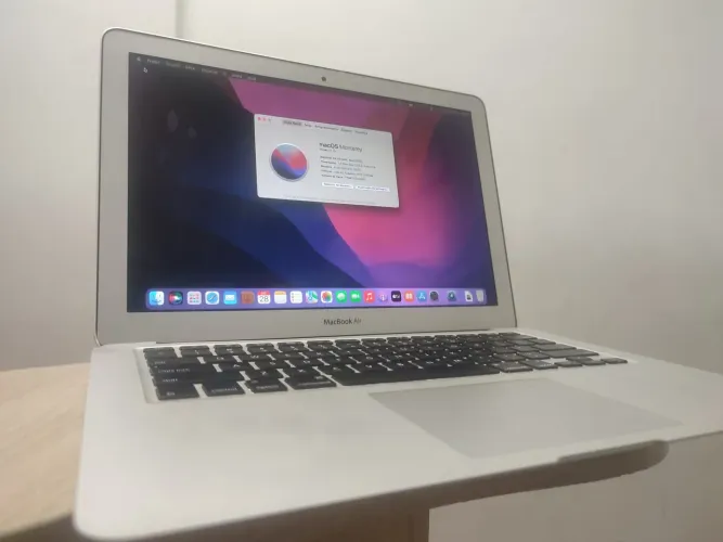 MacBook air 13 ano 2015/Core i5/SSD 128/4gb DDR3/