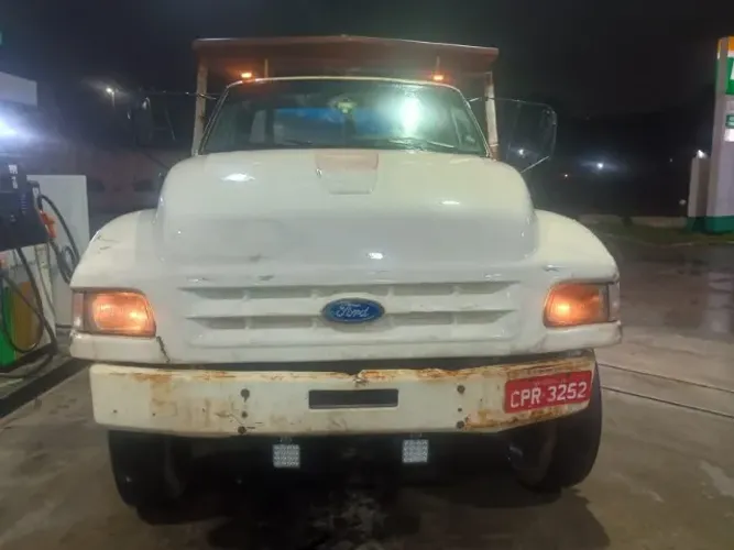CaminhãoTruck F.14.000 reduzido ano 98 poli duplo Fachinni 
