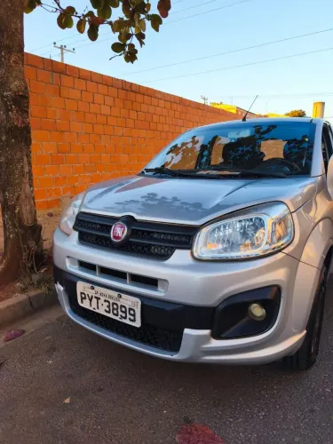 Fiat Uno Attractive 1.0 Flex 6V 5P 2017