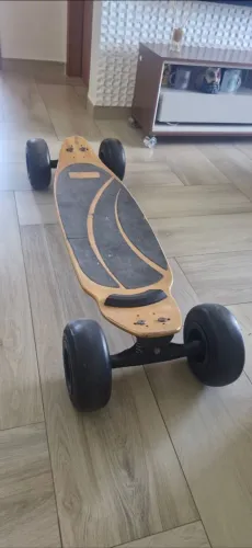 Skate caverboard 