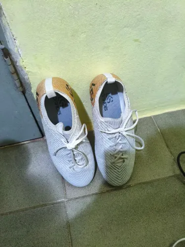 Chuteira LookShoes