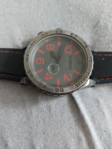 Relogio nixon                       600,00