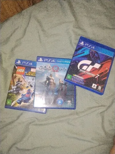 ? Combo PS4: God of War + Gran Turismo 7 + LEGO Marvel Super Heroes 2 | R$ 280 Negociável