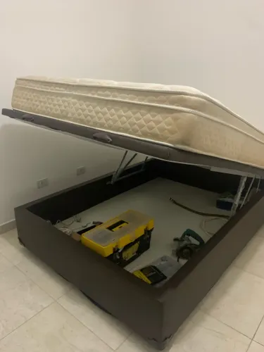 Cama box de casal com baú