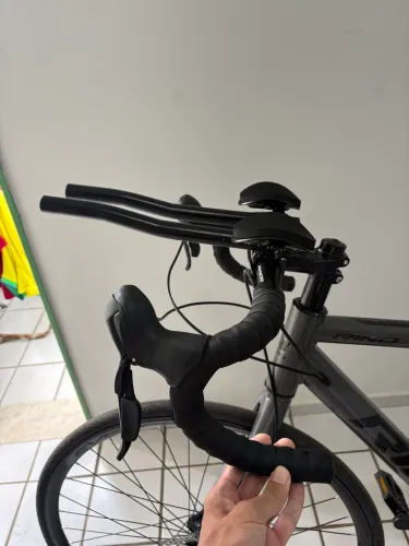 Clip para guidão bicicleta