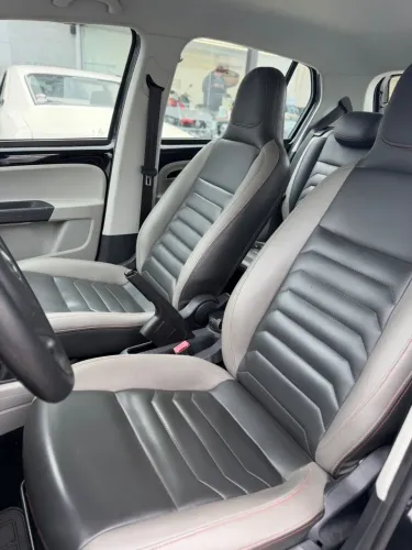 Volkswagen Up! Move 1.0 TSI Total Flex 12V 5P 2017