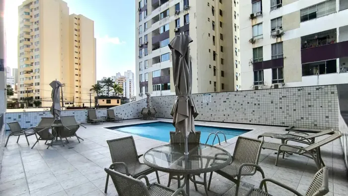 OPORTUNIDADE EM CONDOMÍNIO CLUBE | 3/4 COM VISTA MAR