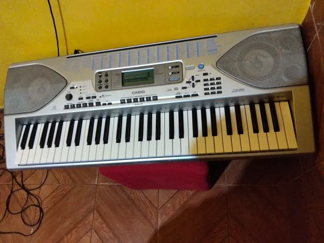 Teclado cassio CTK 691