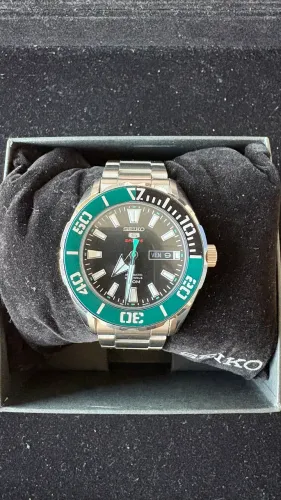 Seiko 5 Sports - Mini Monster Green