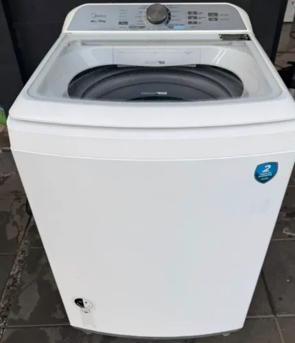 Máquina de lavar faz tudo Midea 13kg semi-nova