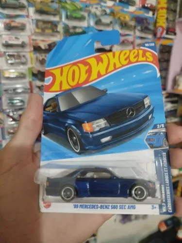 HOT WHEELS Mercedes-Benz 560 SEC AMG 1:64