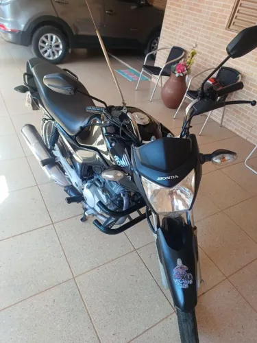 Honda fan 150  ANO 2014 70,000 KM