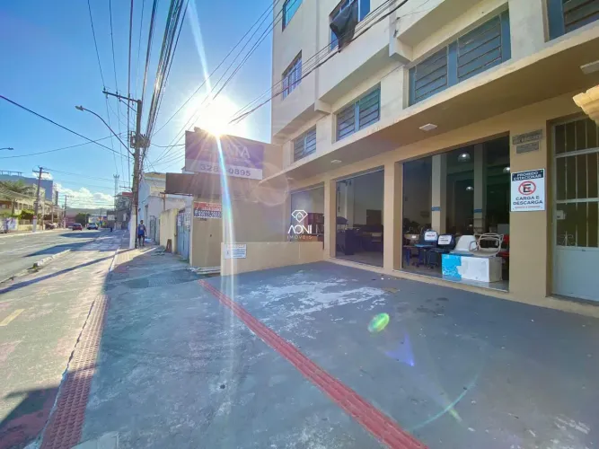 Excelente Loja Comercial no Centro de Vila Velha  Ótima Localização, próximo ao Polo comer