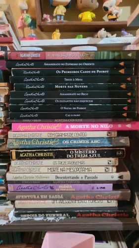 Lote Agatha Christie