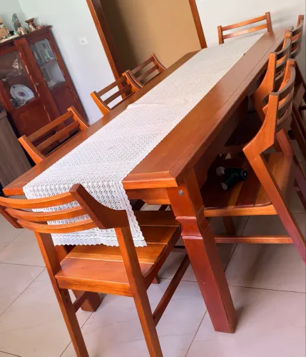 Mesa de luxo novinha em Hidrolândia