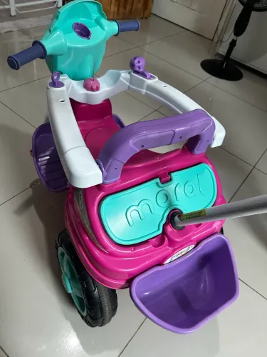 Triciclo Menina - Velocita