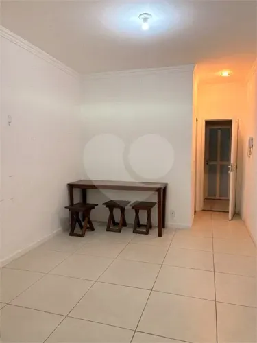 Kitnet com 1 quartos para locação em São geraldo - RJ