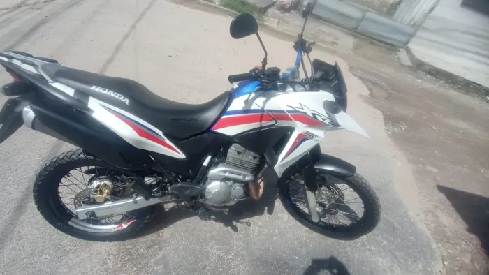 XRE 300 Rally Capitão América 2018 EXTRA