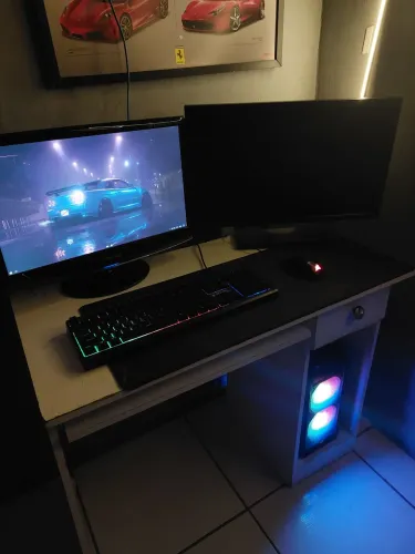 Pc completo + Monitor Samsung + Teclado semi mecânico + Mouse gamer