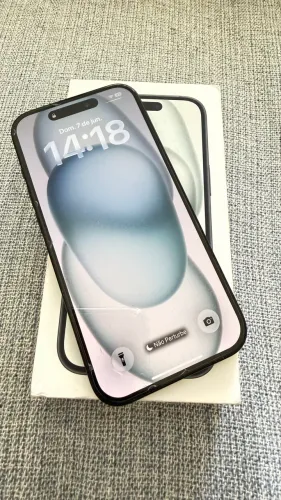 iPhone 15 