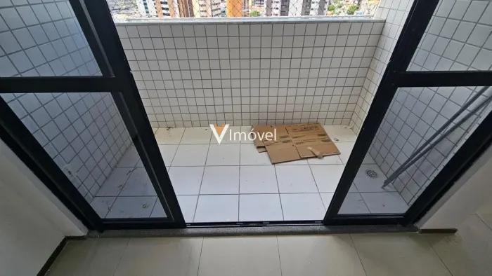 Apartamento para Locação em Maceió, Poço, 2 dormitórios, 1 suíte, 2 banheiros, 1 vaga