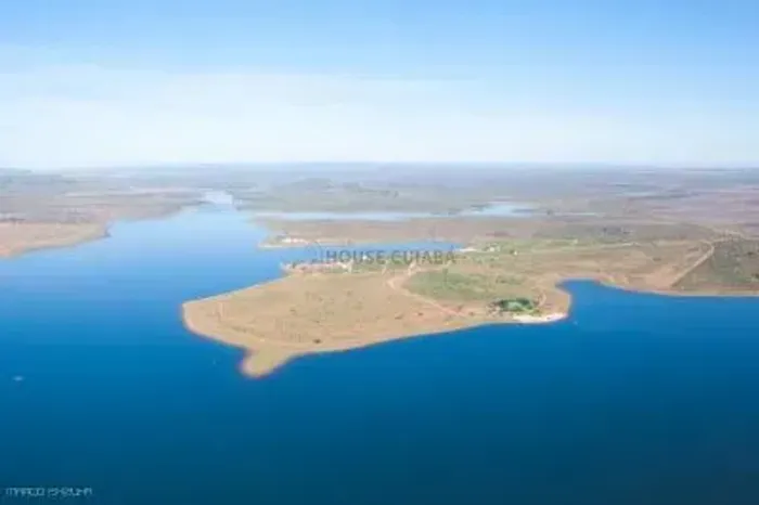 TERRENO NA BEIRA DO LAGO DO MANSO