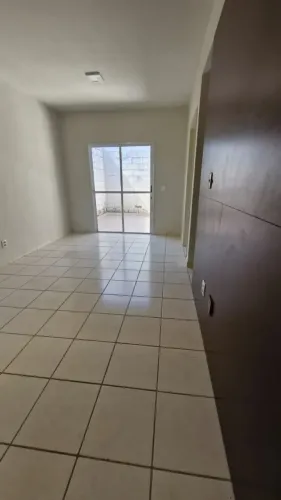 Imóvel para aluguel tem 90 metros quadrados com 3 quartos em Jardim Florianópolis - Cuiabá