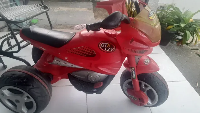 Vendo motinha eletrica