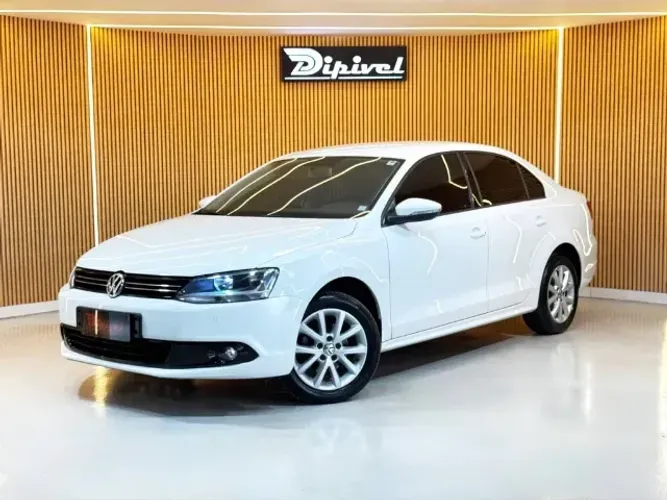 Volkswagen Jetta Comfortline 2.0 T.flex 8V 4P Tipt. 2014