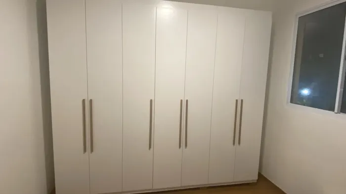 Roupeiro - guarda roupas