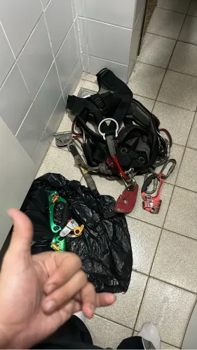 Equipamento de escalada