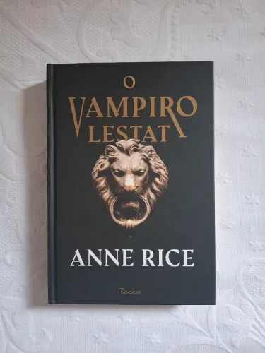 Livro "O Vampiro Lestat" de Anne Rice