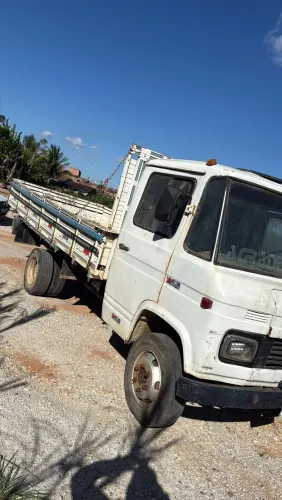 Mercedinha 608 