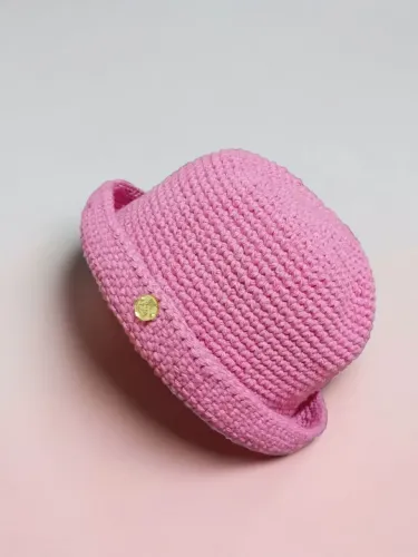 CHAPÉU BUCKET HAT EM CROCHE ROSA