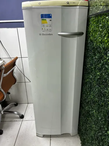 Freezer Electrolux COM GARANTIA
