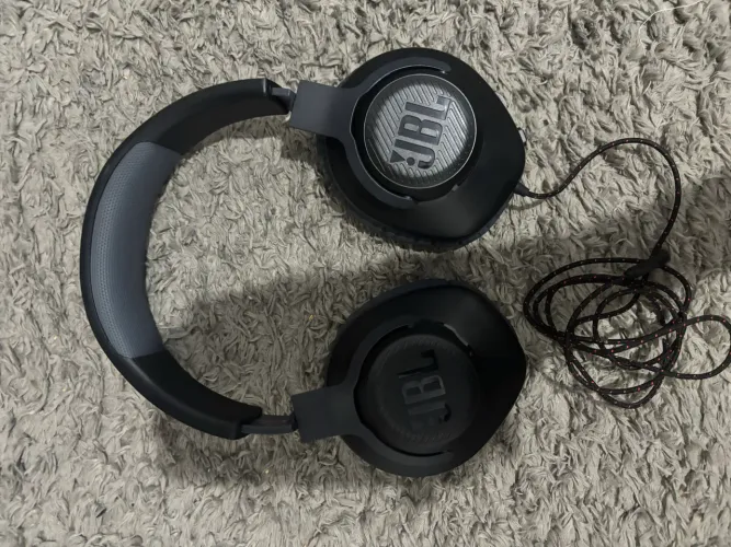 Fone de ouvido jbl