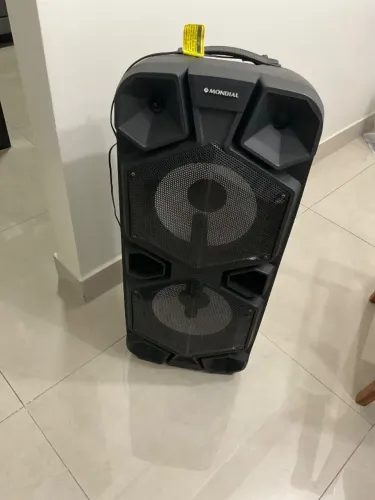 Caixa amplificadora de som Mondial CM15