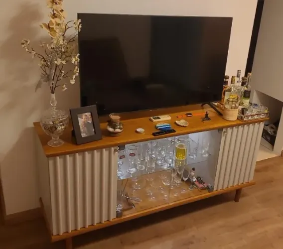 Hack para Sala com iluminação interna.