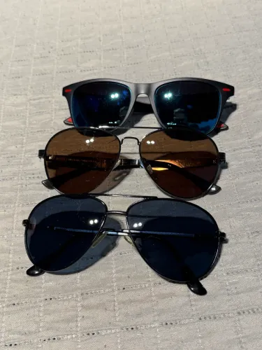 Lote 3 óculos: 1 Triton, 1 chilli beans e 1 genérico