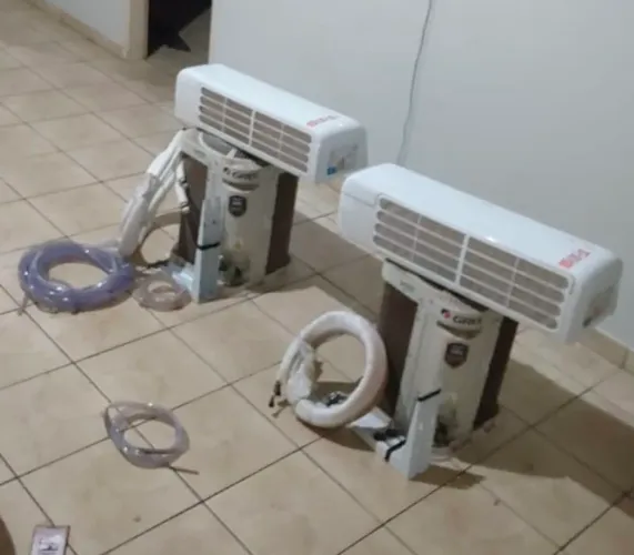 Ar condicionado GREE hi-wall 12.000 Btuss INVERT<br>